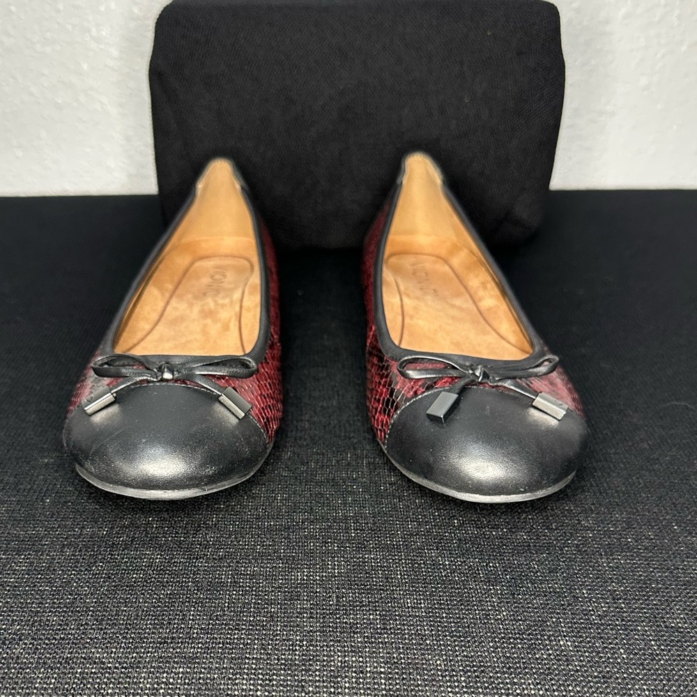 Vionic Minna Ballet Flat View 6